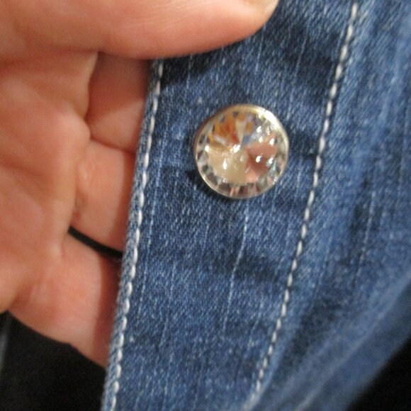 Quacker Factory Denim Jacket Embellished Colored Rhinestone Size Large L blue - Picture 4 of 5